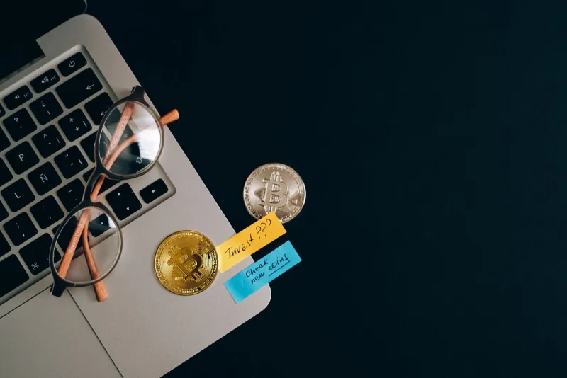 Your Winnings Shouldn't Need a Rescue Plan: Why Pegged Coins Are the Unsexy Edge